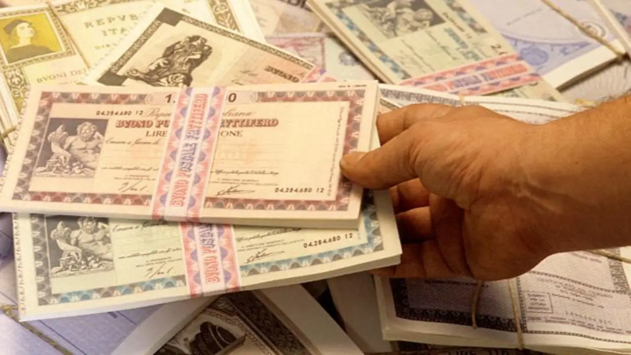 Investire in titoli di stato: ecco cosa sono i BTP, quali sono i rischi e quanto rendono