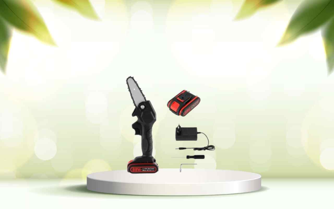 Scopri la mini motosega a batteria: pota e taglia senza fatica in giardino